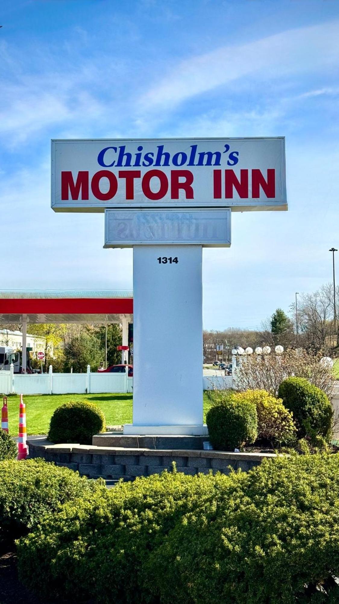 Chisholm'S Motor Inn Saugus Dış mekan fotoğraf